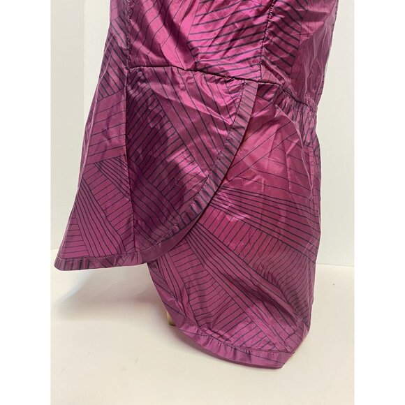 W's Med BROOKS Run Happy Burgundy Track Zip Lightweight/Wind Resist Jacket - Picture 11 of 11